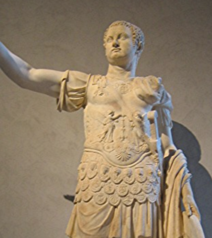 Tito es proclamado emperador