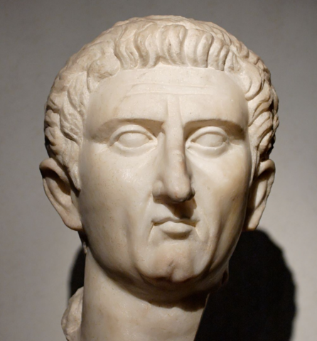 Nerva es nombrado emperador