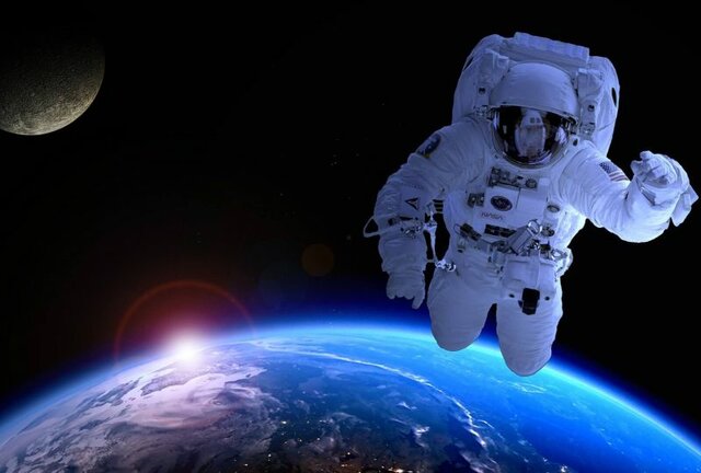 PRIMO UOMO NELLO SPAZIO