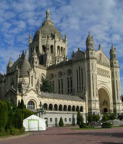 Ouverture du Point Information Jeunesse de Lisieux