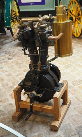 Nascita del motore a scoppio