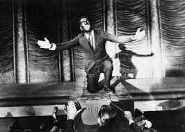 La primera pel·lícula sonora. El cantant de Jazz.