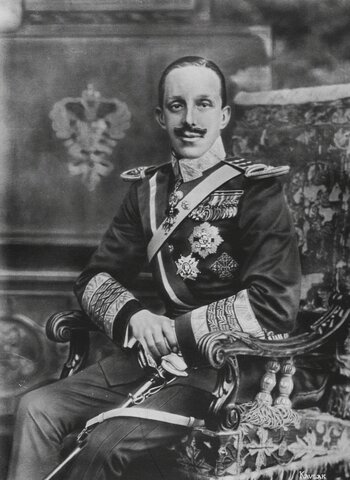 Nace Alfonso XIII