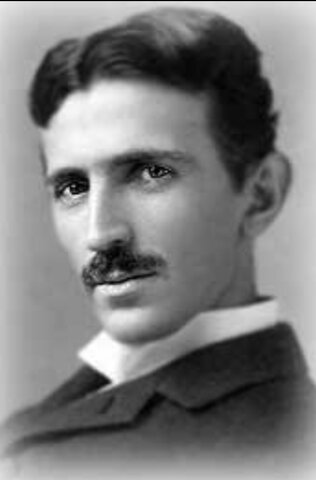 Nacimiento de de Nikola Tesla