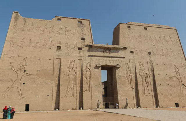 Greeks Conquer Egypt