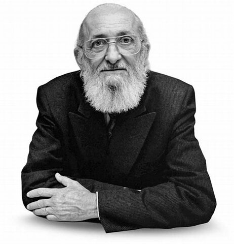 Paulo Freire.
