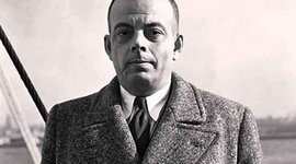 Timeline: Antoine de Saint-Exupéry biographie
