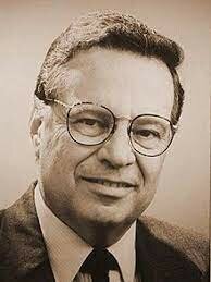 entra miguel Ángel Rodríguez Echeverría