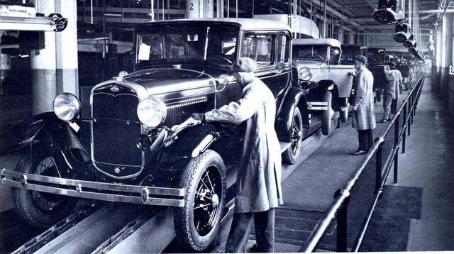 En Estados Unidos de América se desarrolla el Mantenimiento Productivo (PM)