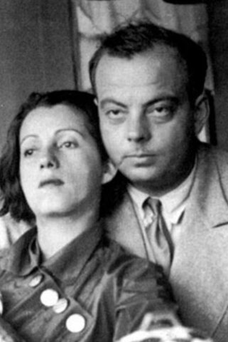 Saint-Exupéry épouse