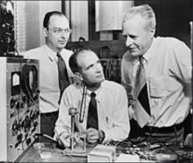 First semiconductor transistor
