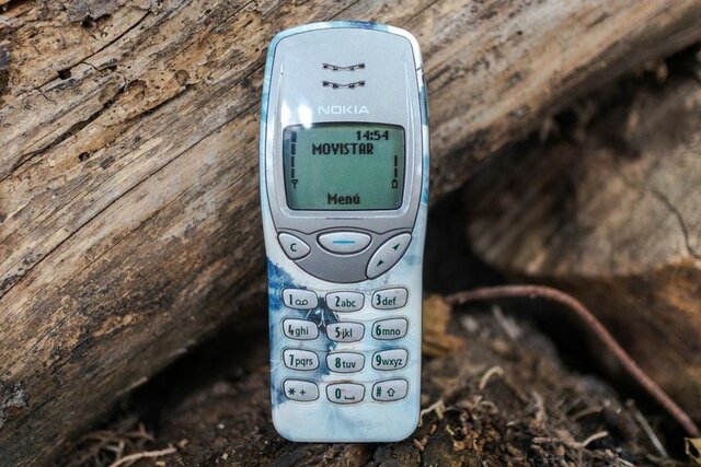 Nokia 3210