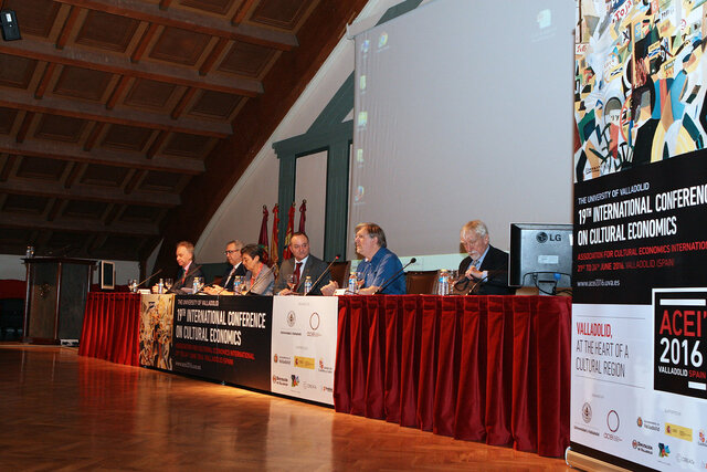 Se realiza la primer conferencia Internacional de la ACE