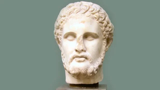 Filipo II se convierte en rey de macedonia