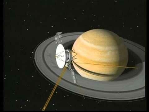 Voyager 2 màxim acostament a Saturn
