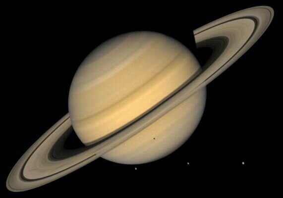La Sonda Voyager 1 va arribar a Saturn