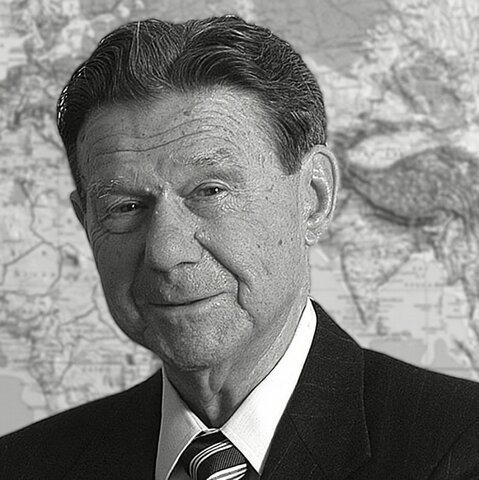 Armand Feigenbaum (1920-2014)