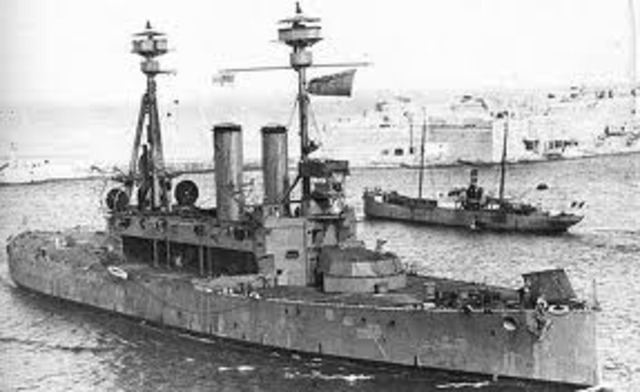 The Dardanelles Campaign starts