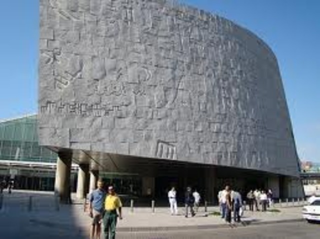 Library of Alexandria burned (391 AD)