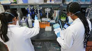 U.K and South African Scientists Investigate How Deadly Omicron Is