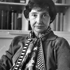 Renate Mayntz (1929)