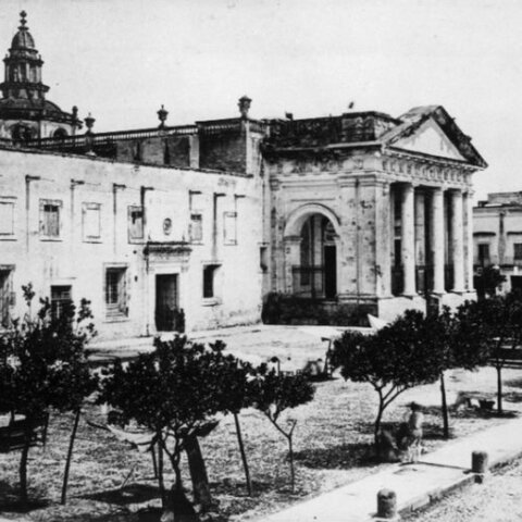 Ultima reapertura de la universidad.