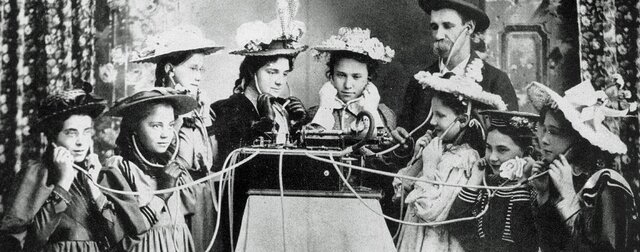 Nickel-in-the-Slot Phonograph