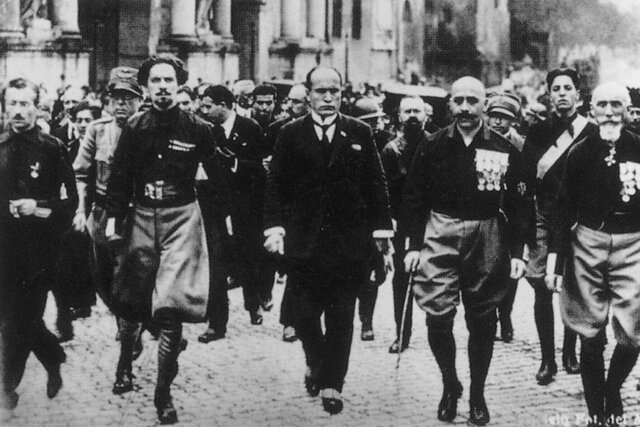 Marcha sobre Roma: Mussolini sube al poder