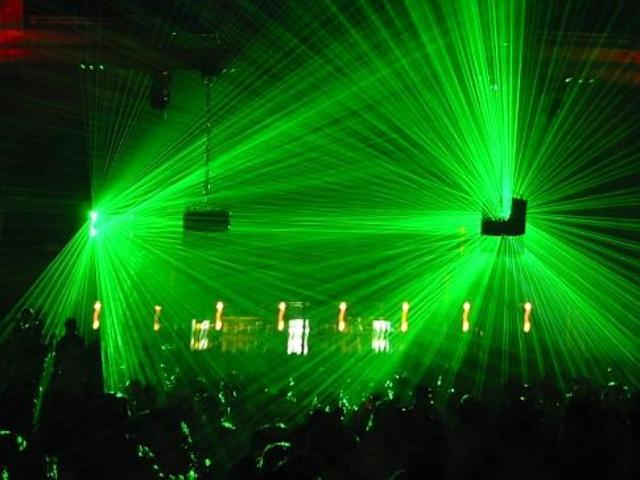 Laser