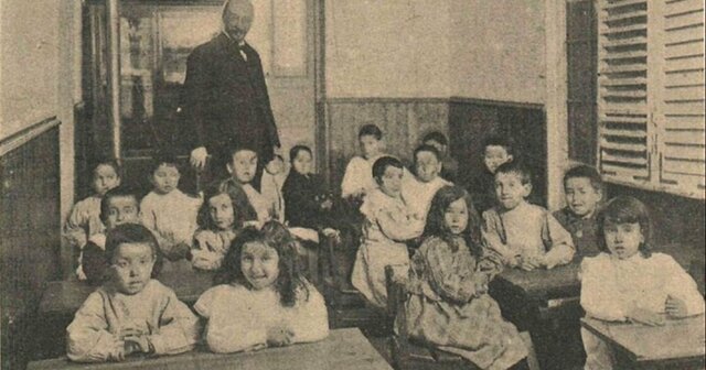 Giner de los Ríos crea la Institución de Libre Enseñanza