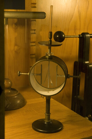 FOGLIA D'ORO ELECTROSCOPE