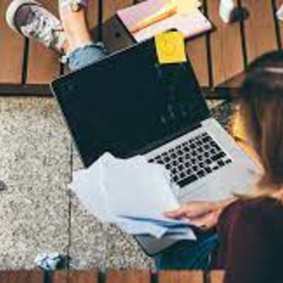 Timeline: Desarrollo de la Educación-Tecnologia