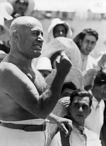 Batalla del trigo. Aranceles al pan importado