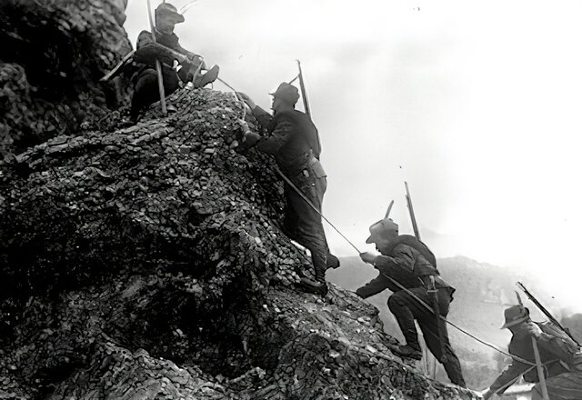 Gli austriaci provano ad attaccare gli italiani