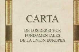 2000 Se aprueba la Carta de Derechos Fundamentales de la Unión Europea