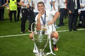 bere hirugarren chanpionsa