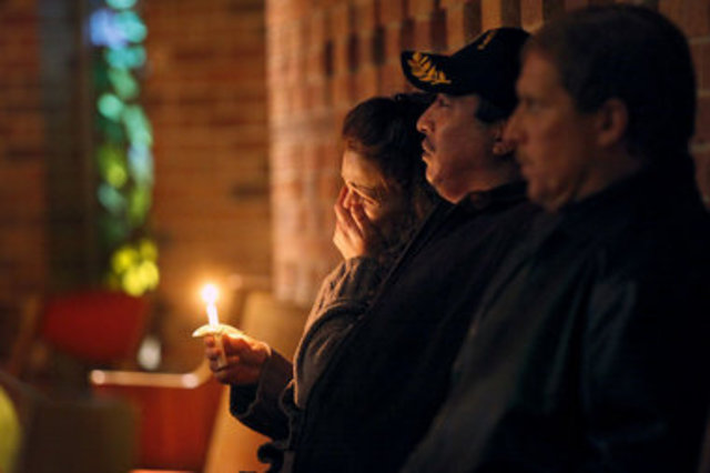 People of Monona cope