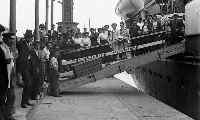 OLEADA DE INMIGRACIÓN HACÍA FRANCIA