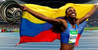 CATERINE IBARGÜEN, LA REINA DEL TRIPLE SALTO