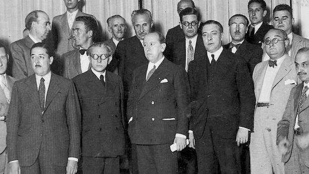 CEDAko 5 ministro. Gil Roble Gerra Ministroa