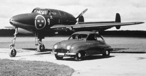 AUTOMOVILES Y AEROPLANOS