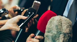 Timeline: HISTORIA DEL PERIODISMO