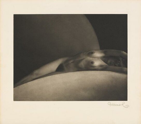 L'Arc par Frantisek Drtikol