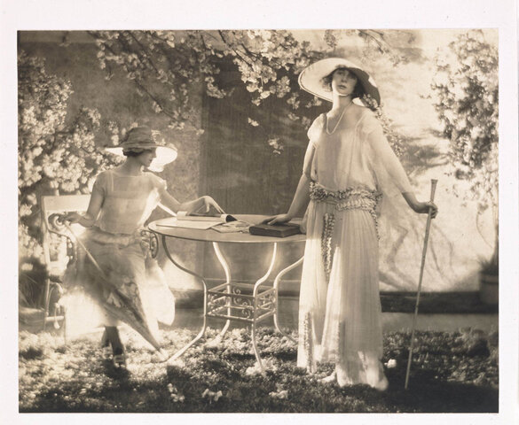 Etude de mode pour Vogue par Adolph de Meyer