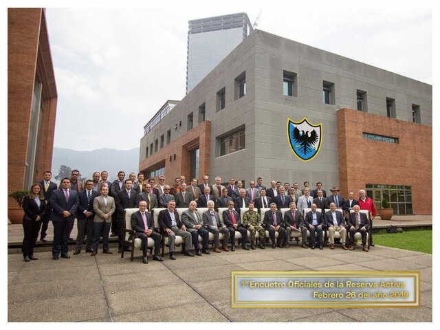 ESCUELA DE INTELIGENCIA