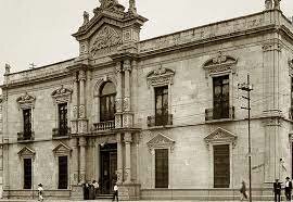 Se crea el instituto de ciencias y artes de la ciudad de mexico