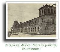 se establecen las escuelas de esturios preparatorios