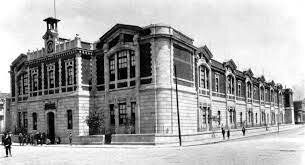 Primer escuela de Administración