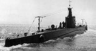 Viene silurato il transatlantico americano "Lusitania" dai tedeschi