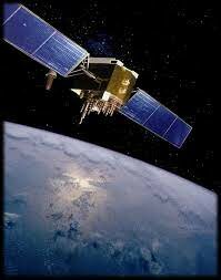 Satèl·lits amb plaques solars